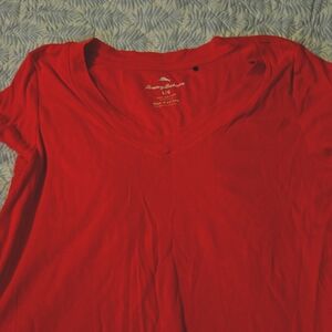 Ladies Tommy bahama t shirt
